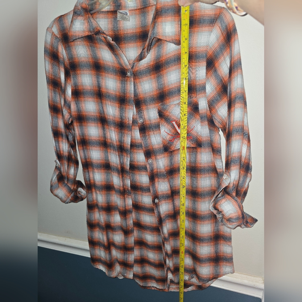 Virginia Cavaliers Button Down Shirt, Med, L/S - Picture 6 of 7
